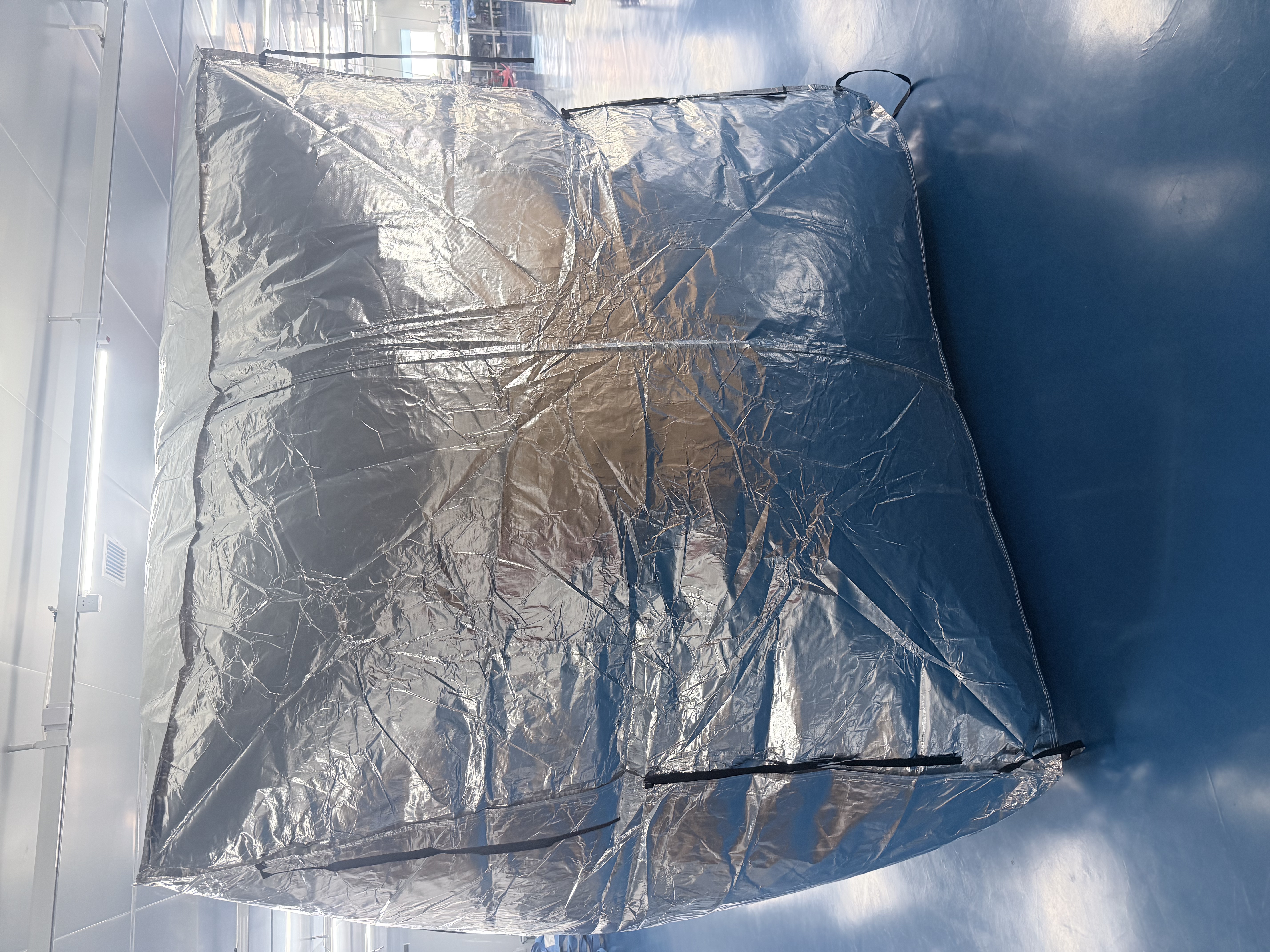 Bolsa De Revestimiento Para Contenedor De 20 Pies, Aislada Con Lámina De Aluminio Y Polipropileno.