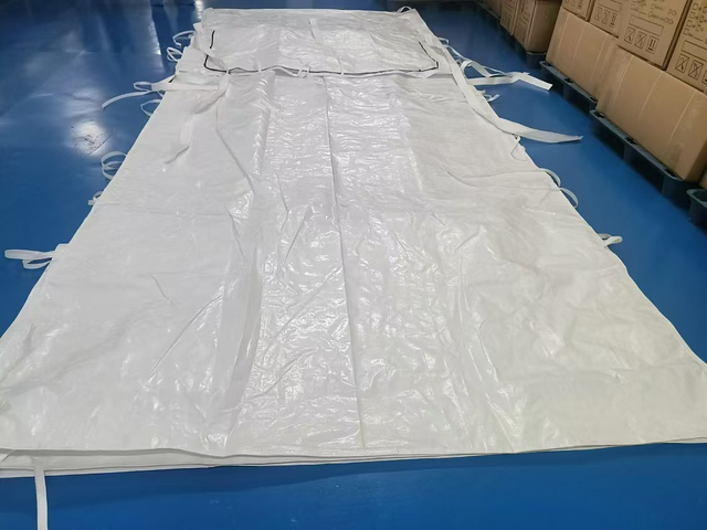 Revestimiento De PP Para Contenedores De Granel Secos De 5,9*2,4*2,4 M Y 20 Pies Para Granos De Maíz.