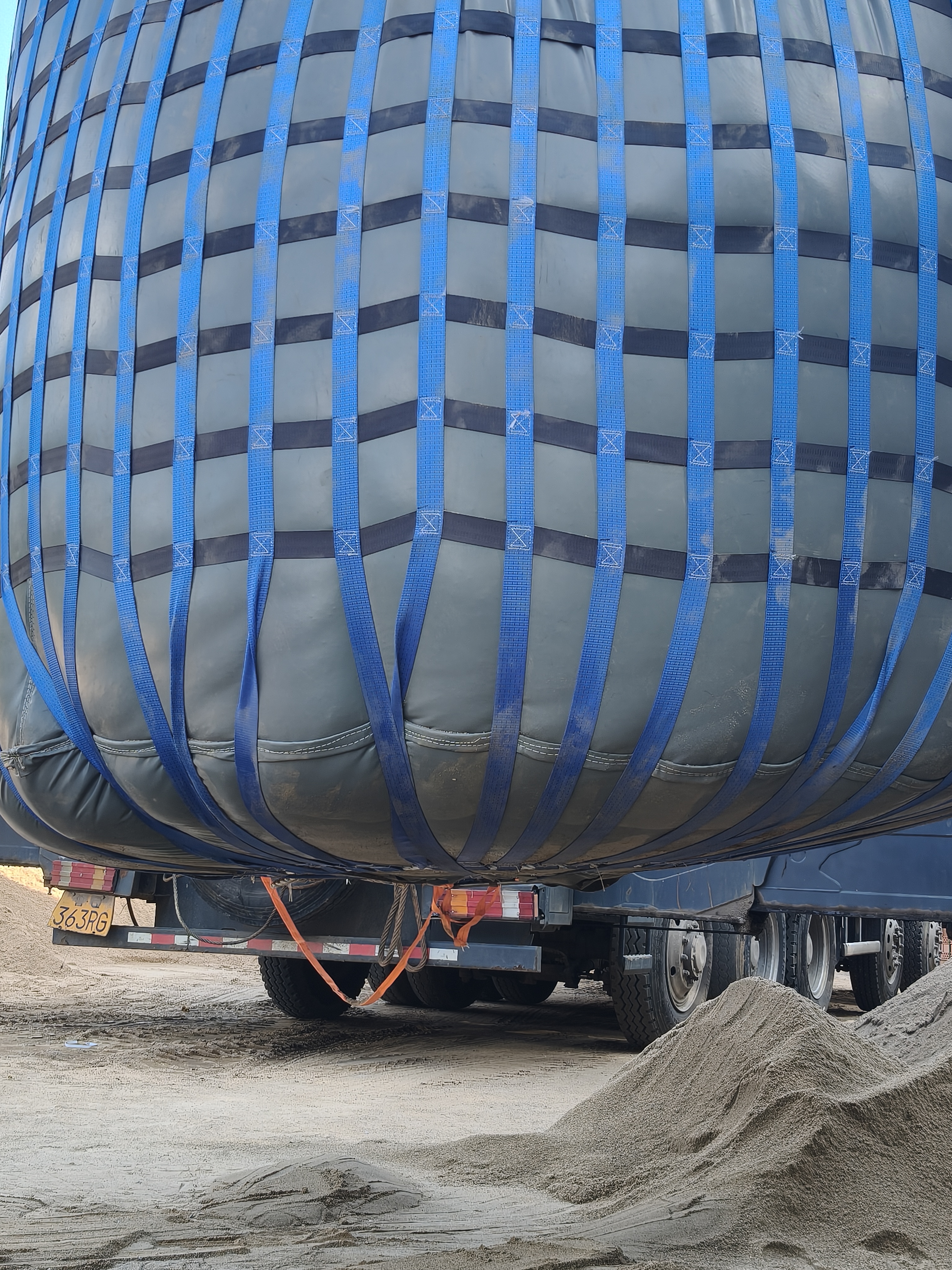 Bolsa De Agua De PVC De 14 Toneladas Para Pruebas De Carga Y Verificación Estructural.